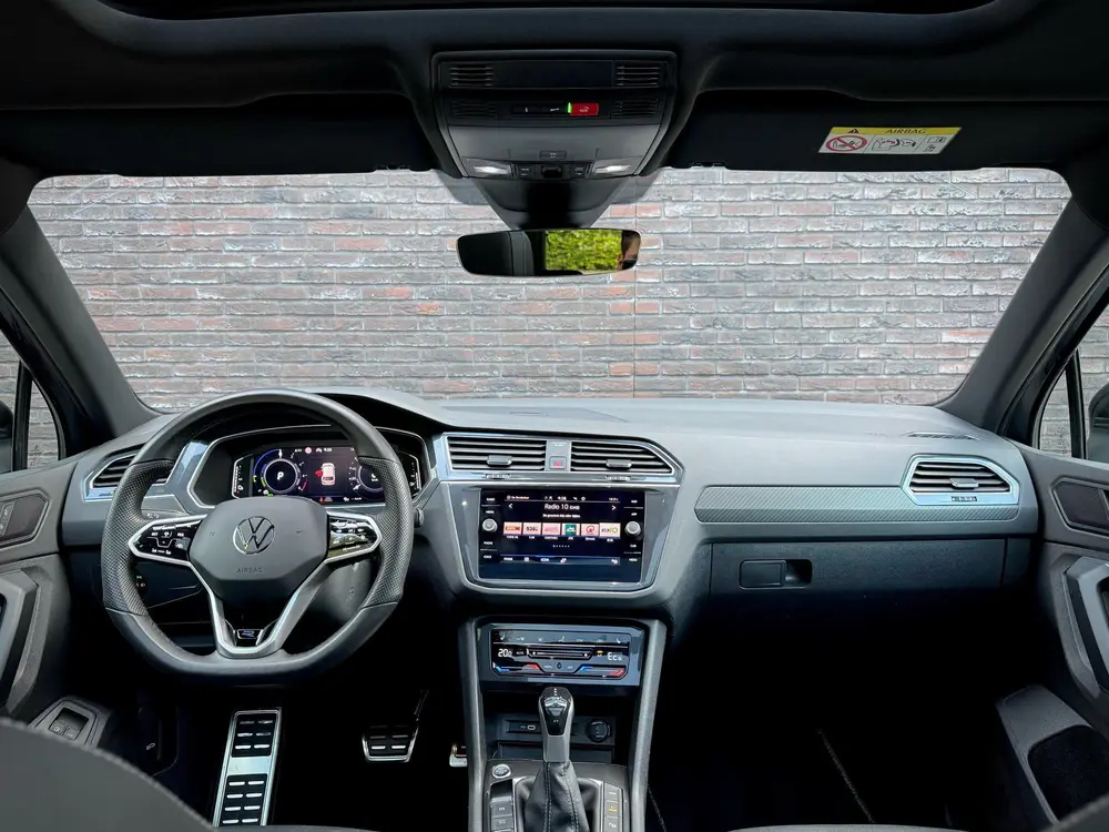 Volkswagen Tiguan R-line BLACK STYLE | E-HYBRID | 245PK | PA uit 2023, foto 9