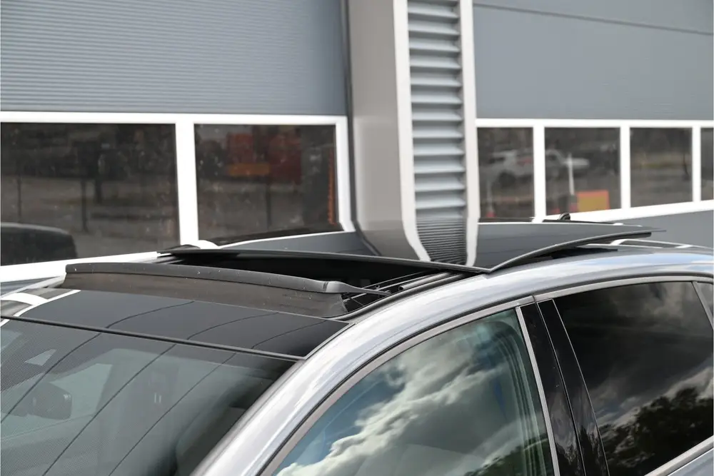 Volkswagen Golf 1.4 GTE 245 PK / PANO / IQ LIGHTS / HEAD UP uit 2021, foto 8