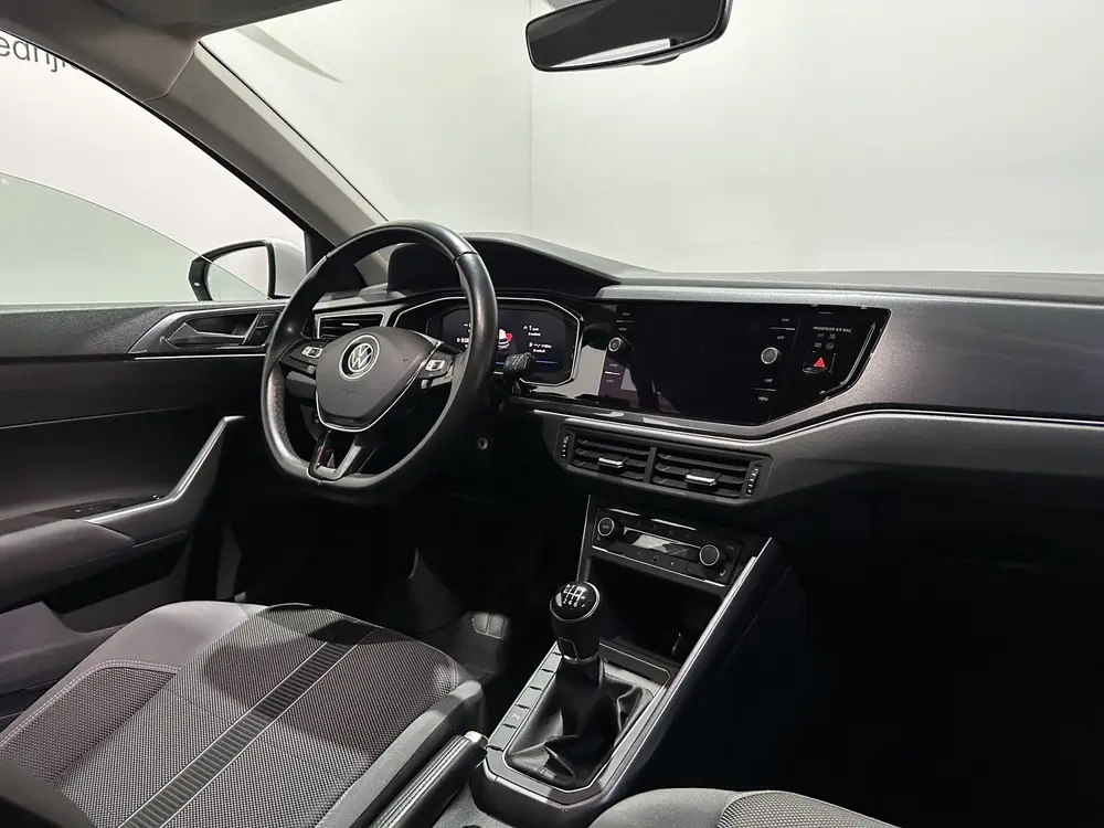 Volkswagen Polo 1.0 TSI - Navi / Bluetooth / Parksens. uit 2021, foto 3
