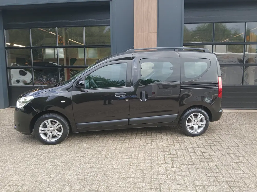 Dacia Dokker 1.3 TCe Ambiance / trekhaak / all season / navi uit 2019, foto 3