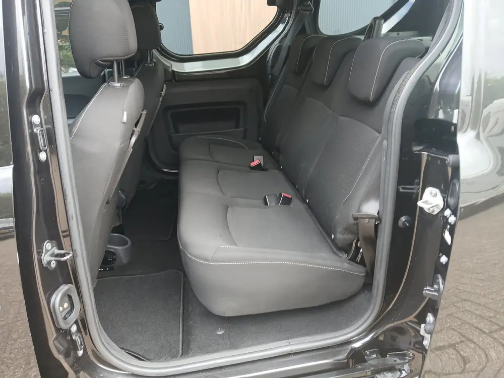 Dacia Dokker 1.3 TCe Ambiance / trekhaak / all season / navi uit 2019, foto 8