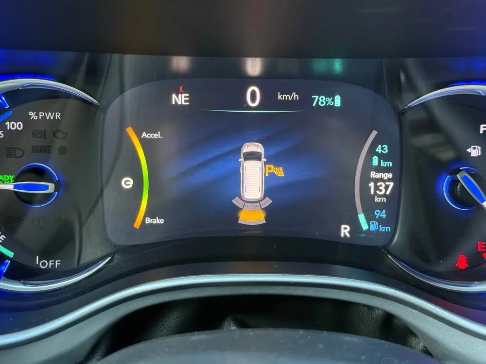 Chrysler Pacifica Pacifica S Hybrid 2020 uit 2020, foto 11