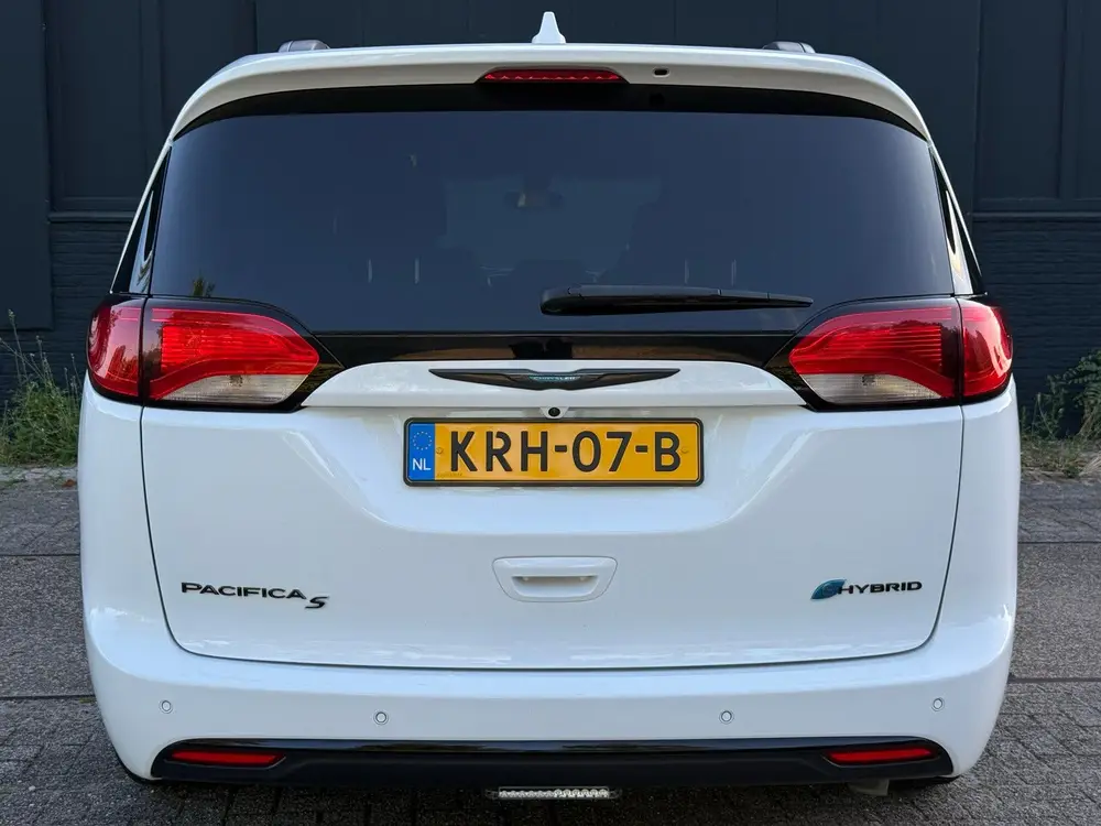 Chrysler Pacifica Pacifica S Hybrid 2020 uit 2020, foto 5