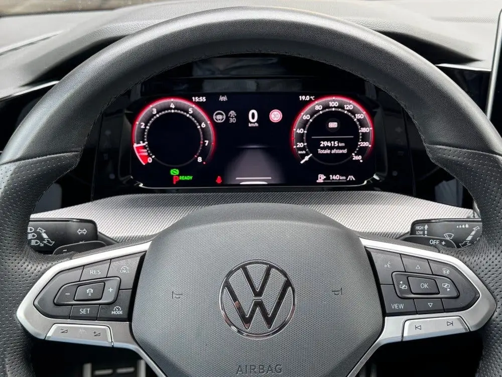 Volkswagen Golf 8.5 1.5 TSi R-LINE DSG 150pk Matrix LED uit 2024, foto 13