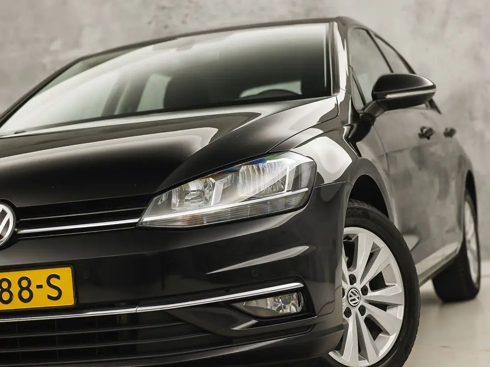 Volkswagen Golf 1.0 TSI Sportline (APPLE CARPLAY, NAP, GROOT uit 2019, foto 11
