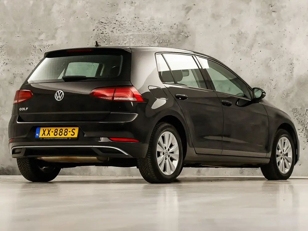 Volkswagen Golf 1.0 TSI Sportline (APPLE CARPLAY, NAP, GROOT uit 2019, foto 5