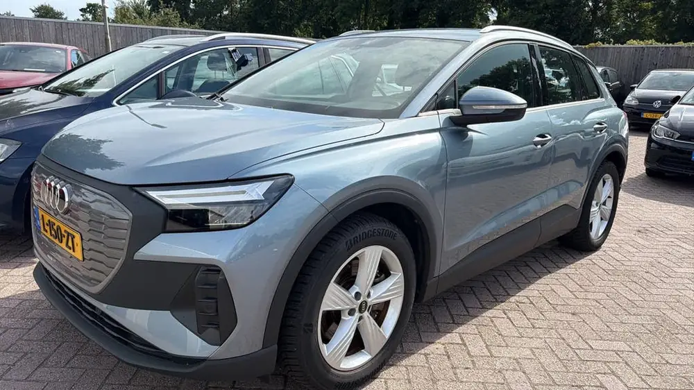 Audi Q4 E-tron 40 Launch edition 77 kWh | Automaat | Navigat uit 2021