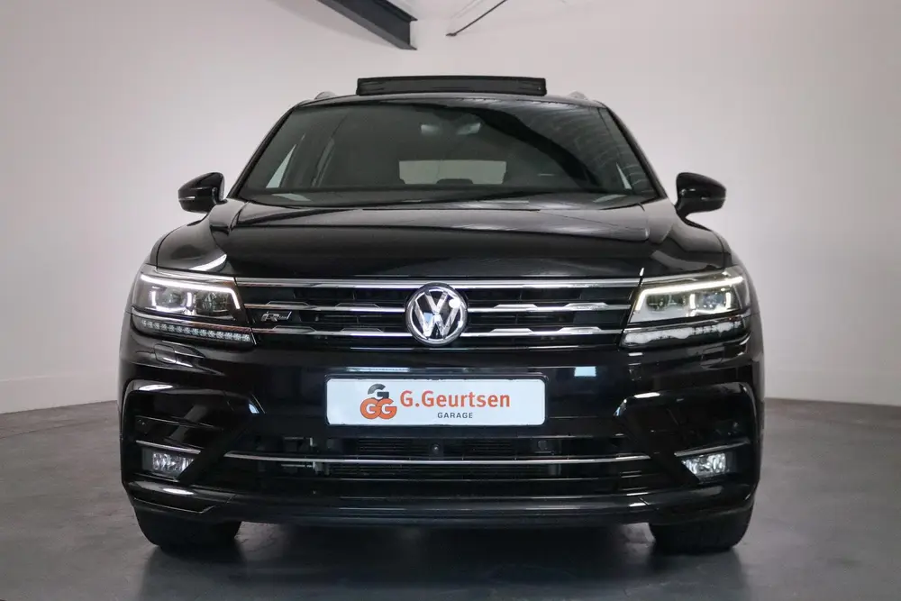 Volkswagen Tiguan Allspace 1.5 TSI Highline Business R-line uit 2021, foto 10