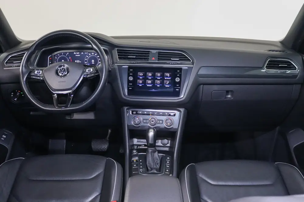 Volkswagen Tiguan Allspace 1.5 TSI Highline Business R-line uit 2021, foto 3