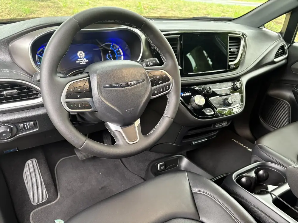 Chrysler Grand Voyager 3.6 V6 Hybrid ACC/360/Carplay uit 2025, foto 9