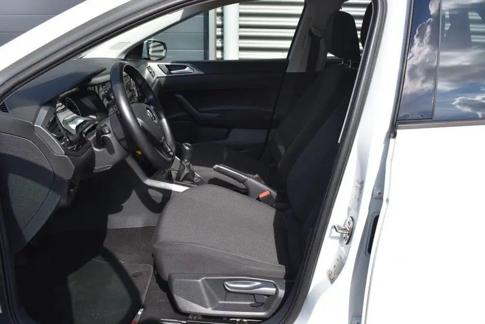 Volkswagen POLO 1.0 TSI COMFORTLINE / CARPLAY / ANDROID AUTO uit 2019, foto 3