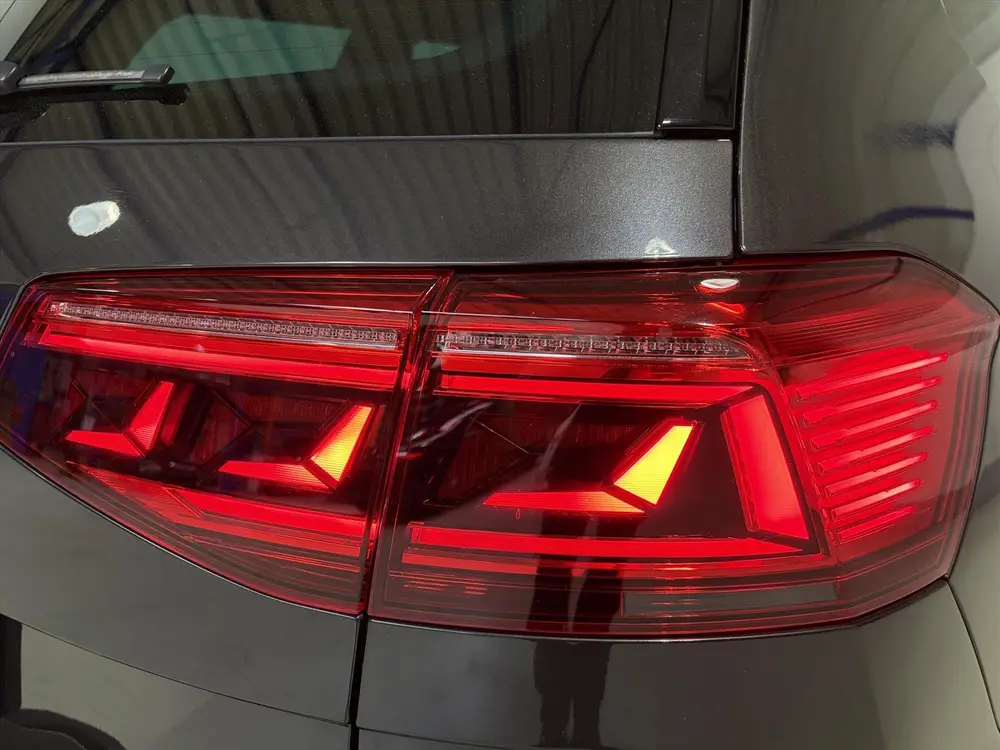 VOLKSWAGEN Passat Variant 1.5 TSI 150pk ACT Highline Busines uit 2020, foto 10