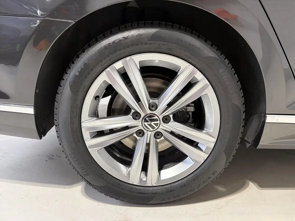 VOLKSWAGEN Passat Variant 1.5 TSI 150pk ACT Highline Busines uit 2020, foto 18