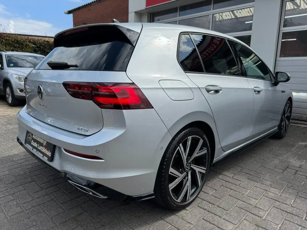 Volkswagen GOLF 1.5 eTSI 150PK DSG R-Line Camera ACC IQ.Ligh uit 2020, foto 2