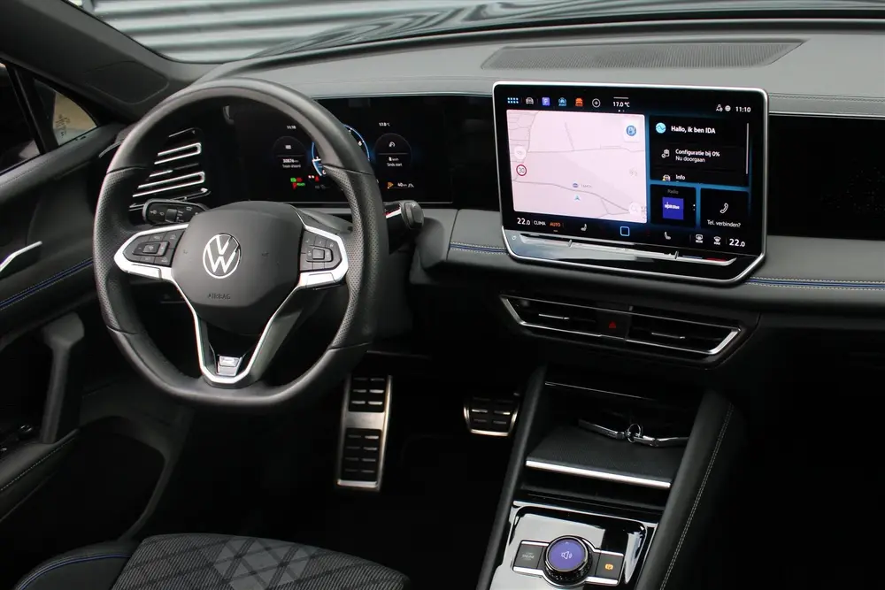 Volkswagen Tiguan 1.5 eTSI 150pk DSG R-Line Black Style uit 2024, foto 15
