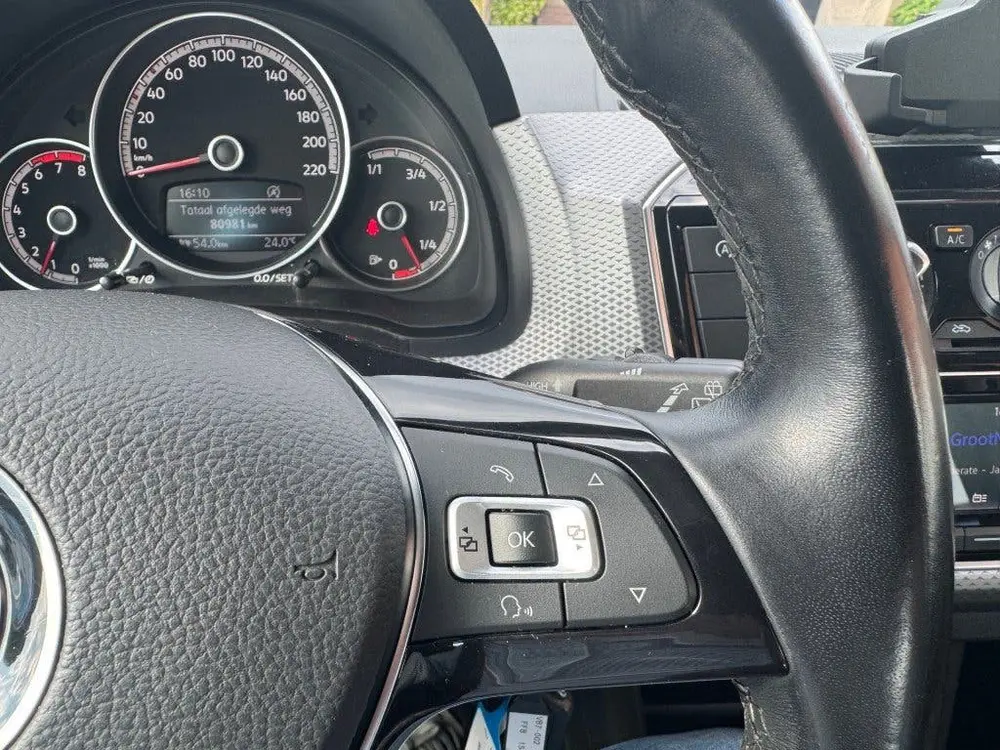 Volkswagen Up! 1.0 Active 5-drs LM velgen PDC Camera Cruise c uit 2021, foto 18