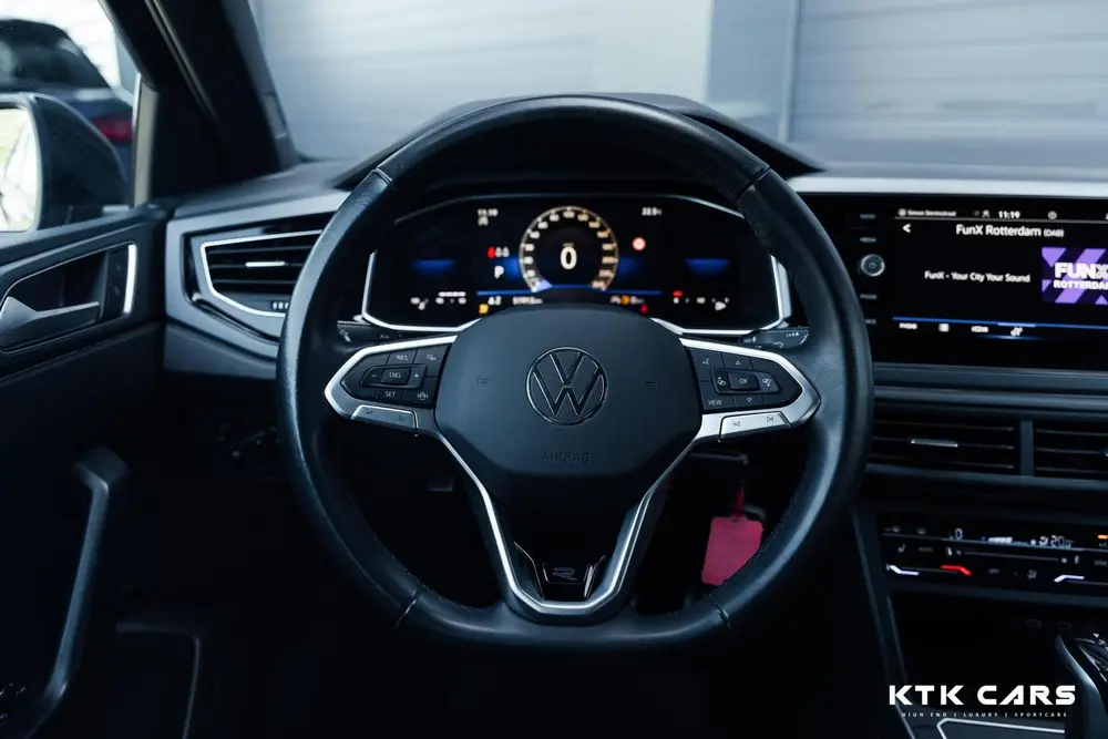 Volkswagen Polo 1.0 TSI R-Line|Carplay|Camera|IQLight|LineAs uit 2022, foto 16