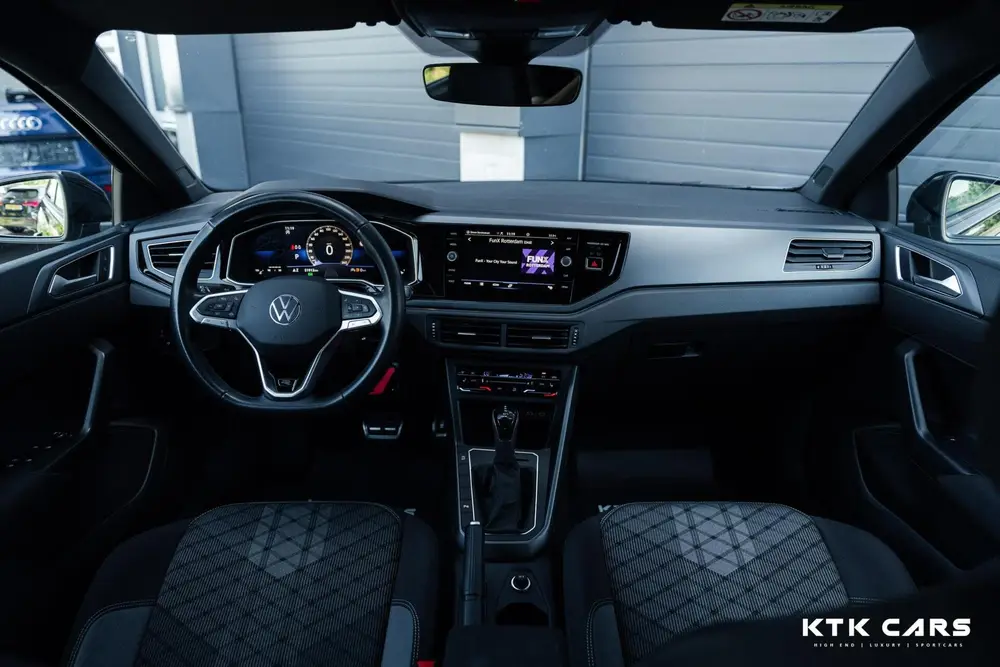 Volkswagen Polo 1.0 TSI R-Line|Carplay|Camera|IQLight|LineAs uit 2022, foto 2