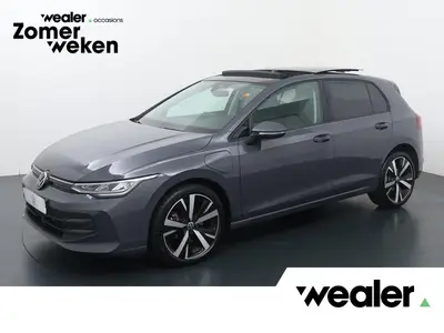 Volkswagen Golf 1.5 eHybrid Life Edition | 204 PK | SoH % | uit 2025