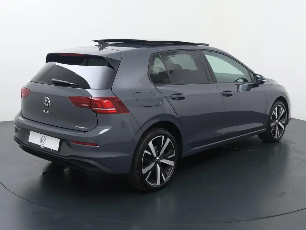 Volkswagen Golf 1.5 eHybrid Life Edition | 204 PK | SoH % | uit 2025, foto 5