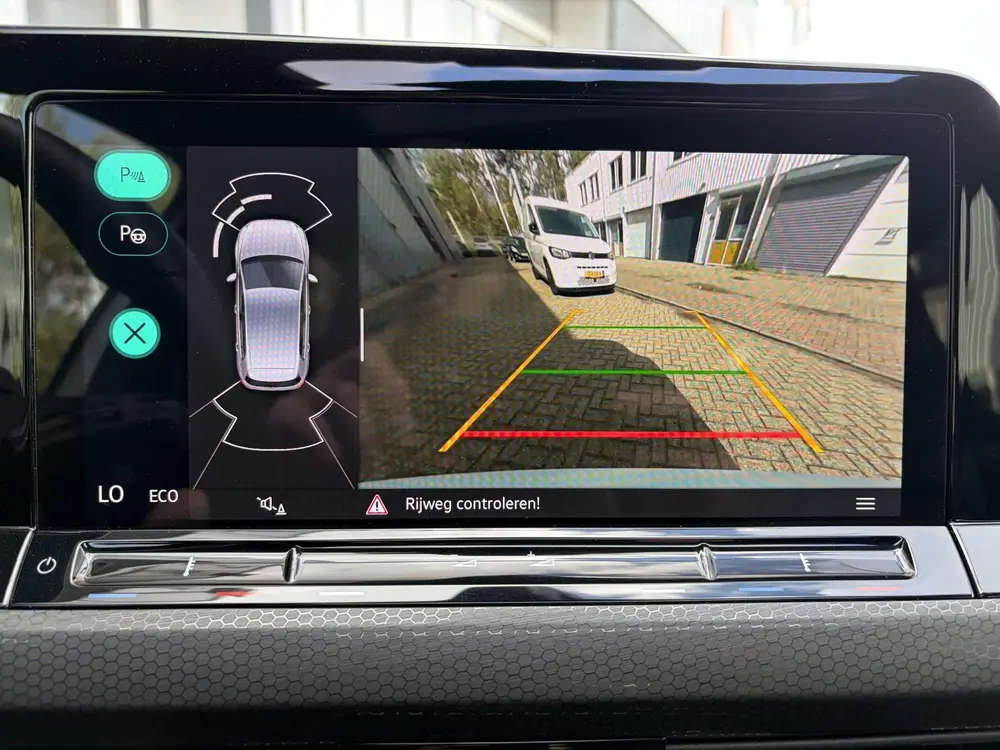 Volkswagen Golf 1.4 eHybrid GTE | Pano | Camera | Keyless | uit 2024, foto 18