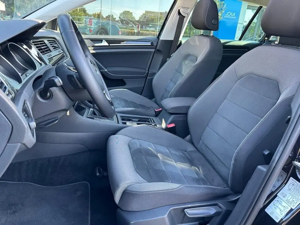 Volkswagen Golf 1.5 TSI Highline Aut. I Pano I Navi I Stoelv uit 2019, foto 7