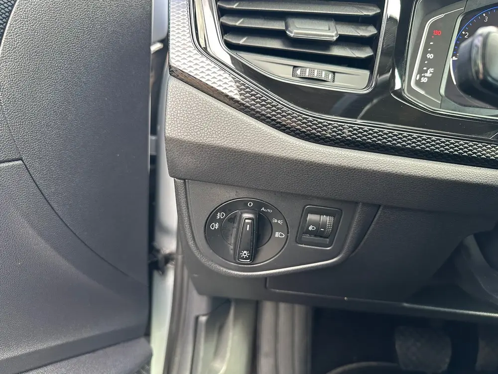 Volkswagen Polo 1.0 TSI Life Business uit 2022, foto 18