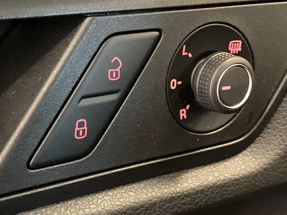 Volkswagen Caddy L1 Rolstoelauto Automaat 3+1 uit 2019, foto 19