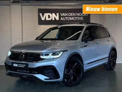 Volkswagen Tiguan 1.5 TSI R-Line Business Black Style Pano T uit 2023