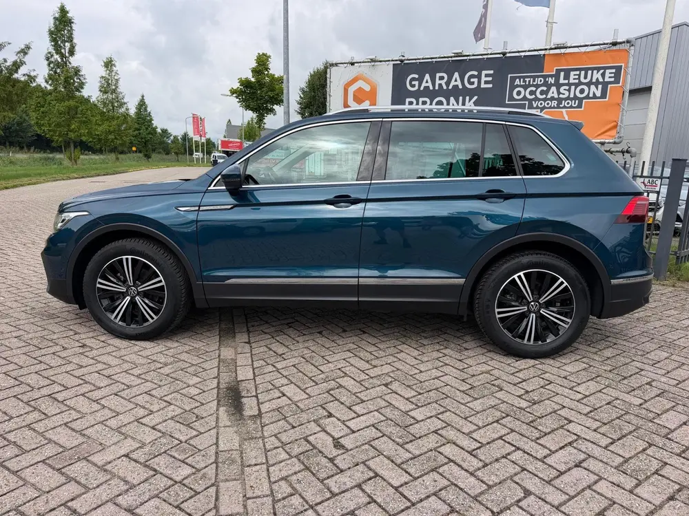 Volkswagen Tiguan 1.5 TSI BOVAG GARANTIE CARPLAY/ACC/NAVI/MA uit 2020, foto 3