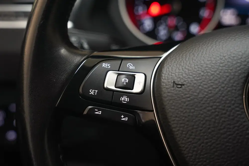 Volkswagen Tiguan 1.5 TSI Comfortline Business [ Apple carpl uit 2019, foto 16