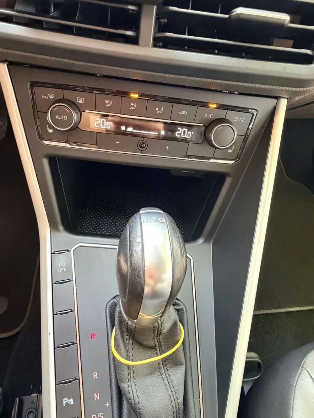Volkswagen Polo 1.0 TSI 95pk 7-DSG 2019 Grijs HIGHLINE uit 2019, foto 6