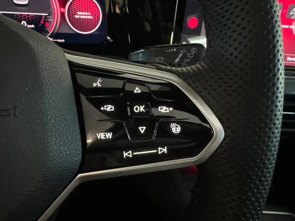 Volkswagen Golf 2.0 TSI GTI Pano|Leer|Stoelventilatie|Camera uit 2021, foto 10