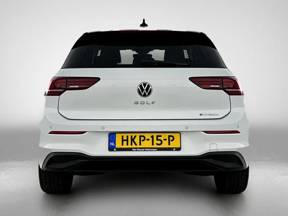 Volkswagen Golf 1.5 eHybrid Life Edition | Automaat | 360 gr uit 2025, foto 3