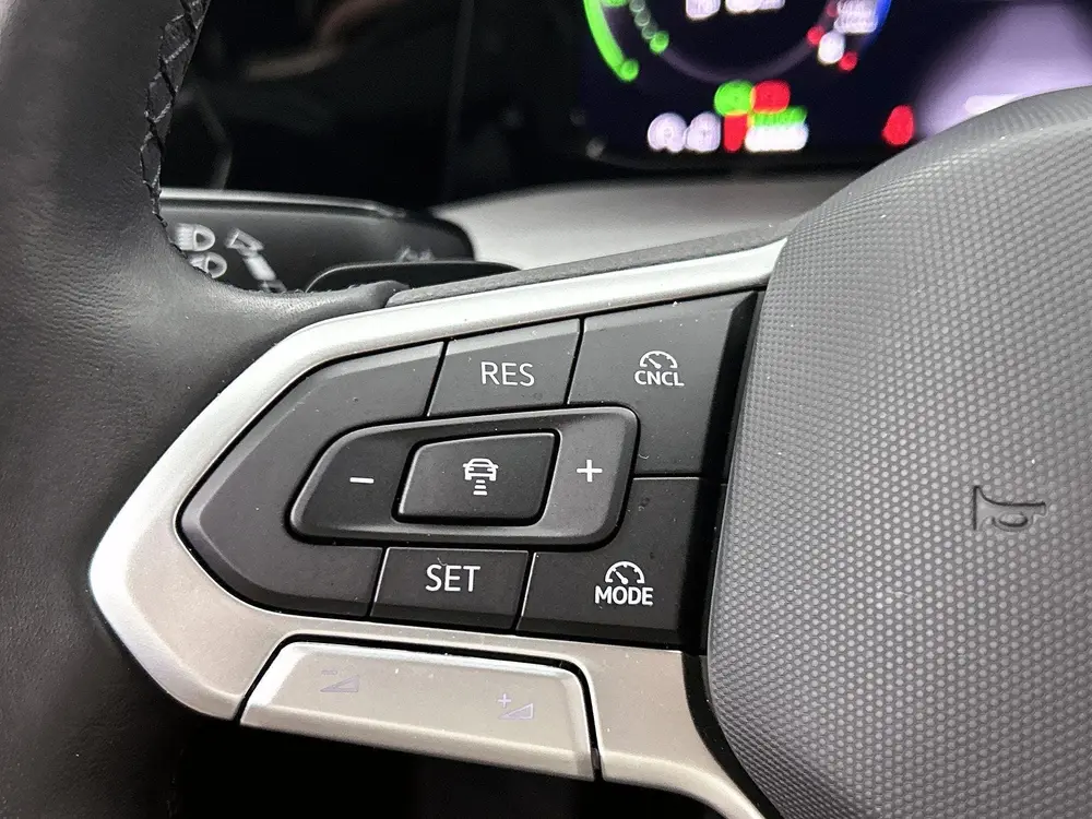 Volkswagen Golf 1.5 eHybrid Life Edition | Automaat | 360 gr uit 2025, foto 6