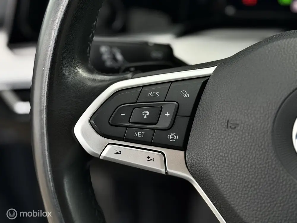 Volkswagen Golf 1.0 eTSI AUTOMAAT | Adaptieve cruise control uit 2021, foto 17