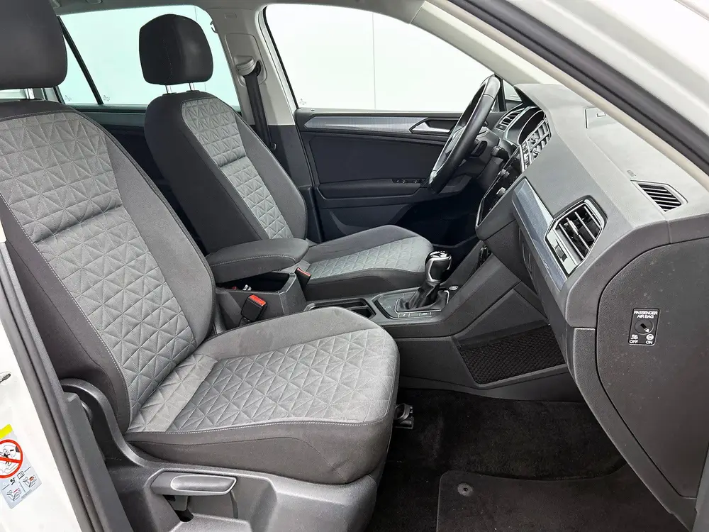 Volkswagen Tiguan 1.5 TSI Life Business | Camera | Stoel-/St uit 2021, foto 5