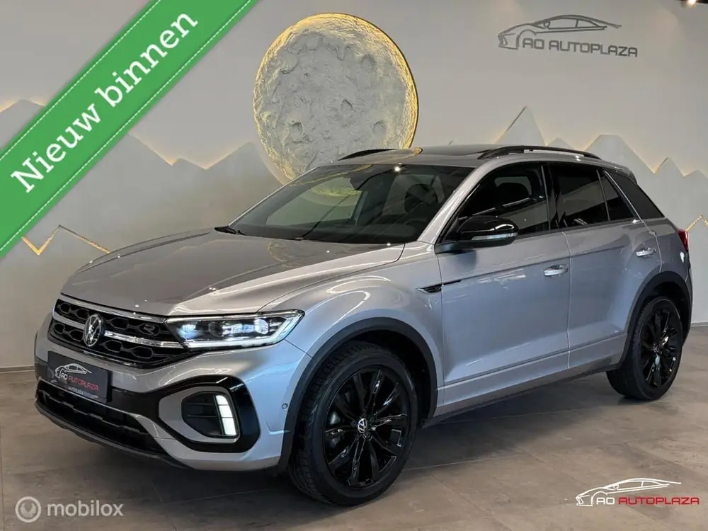 Volkswagen T-Roc 1.5 TSI 3X R-Line Panorama/Keyless/Black St uit 2023