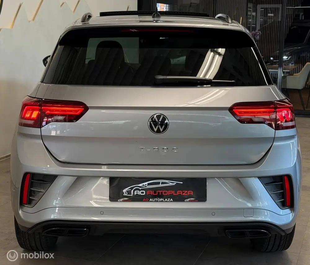 Volkswagen T-Roc 1.5 TSI 3X R-Line Panorama/Keyless/Black St uit 2023, foto 9