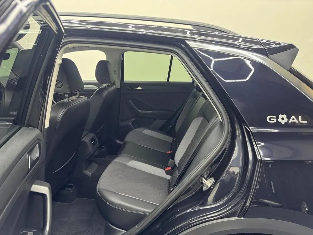 Volkswagen T-Roc 1.5 TSI Goal Edition - Half leer - Clima uit 2025, foto 12