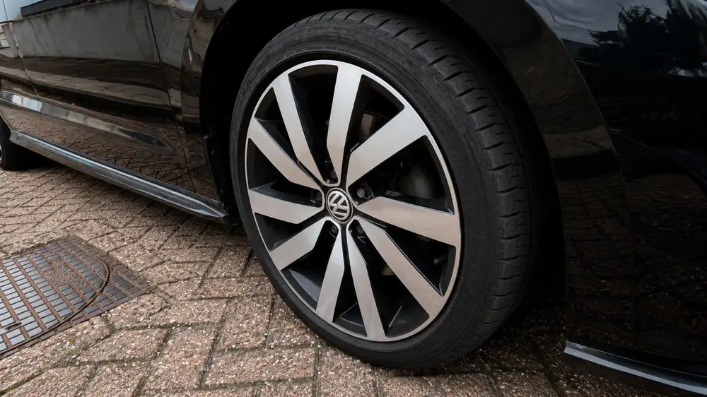 Volkswagen Touran 1.5 TSI R-Line | 7-persoons | NIEUWE MOTOR uit 2019, foto 5