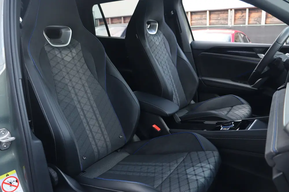 Volkswagen Tayron 1.5 eHybrid R-Line | Trekhaak | 360 Camera uit 2025, foto 13