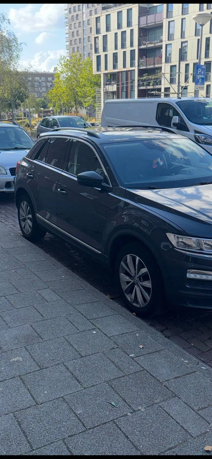 Volkswagen T-Roc 1.5 TSI 150pk 7-DSG 2019 Grijs uit 2019