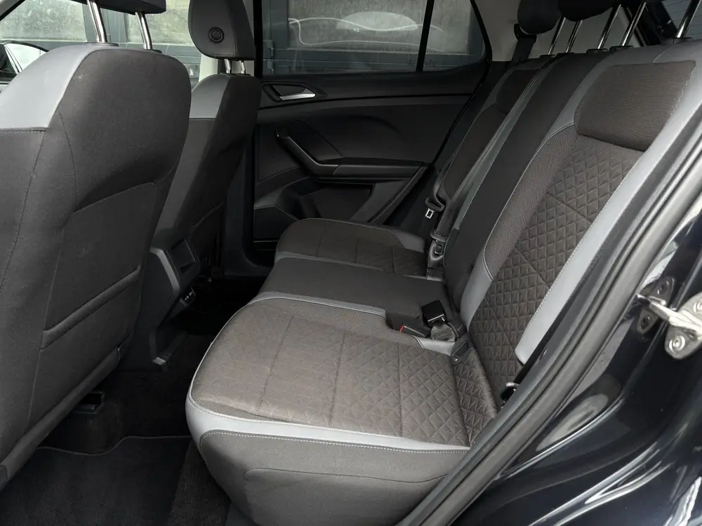 Volkswagen T-Cross 1.0 TSI Style stoelverwarming (bj 2023) uit 2023, foto 11