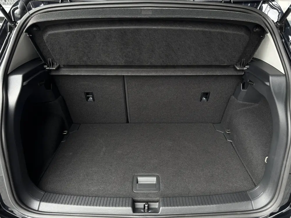 Volkswagen T-Cross 1.0 TSI Style stoelverwarming (bj 2023) uit 2023, foto 13