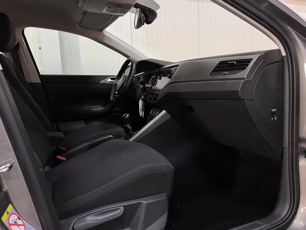 Volkswagen Polo 1.0 TSI Comfortline 96 PK TURBO NAVI CARPLAY uit 2021, foto 17