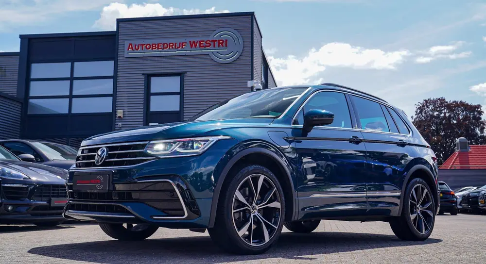 Volkswagen TIGUAN 1.4 TSI eHybrid R-Line Business+ | 360 Cam uit 2021