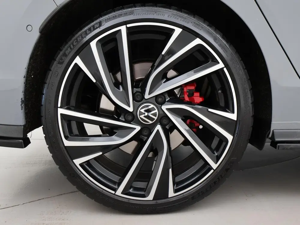 Volkswagen Golf 2.0 TSI GTI 245 PK + PANORAMA | MOONSTONE GR uit 2021, foto 9
