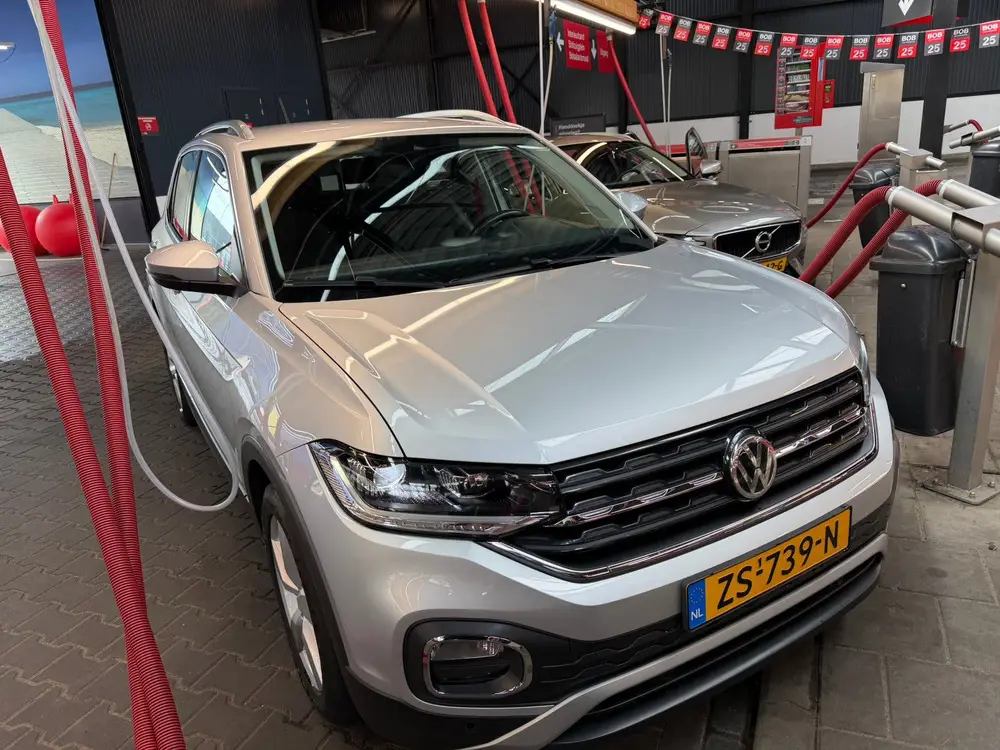 Volkswagen T-Cross 1.0 TSI 115pk 7-DSG 2019 Grijs uit 2019
