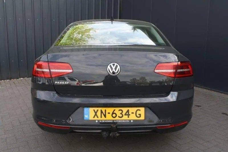 Volkswagen Passat 1.5 TSI Comfortline Business NETTO EXPORT uit 2019, foto 8